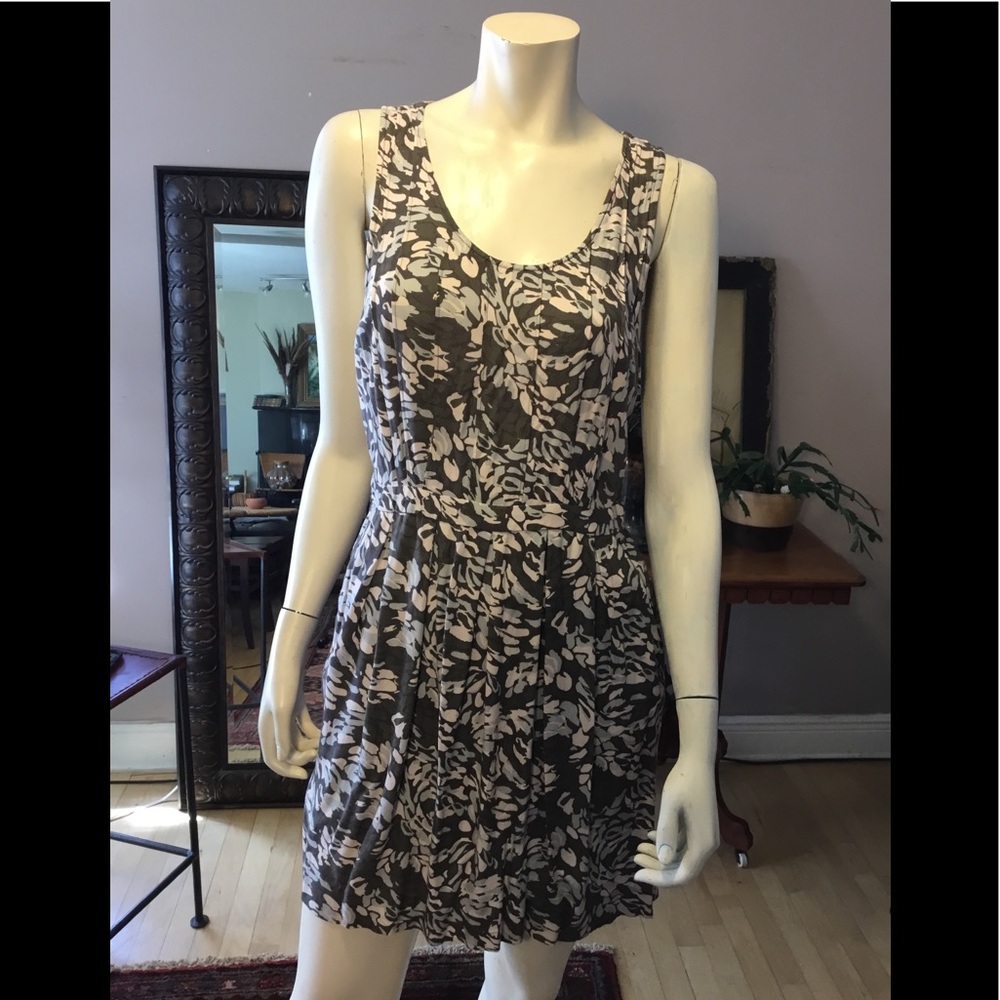 Madewell Broadway & Broome rayon dress size 8